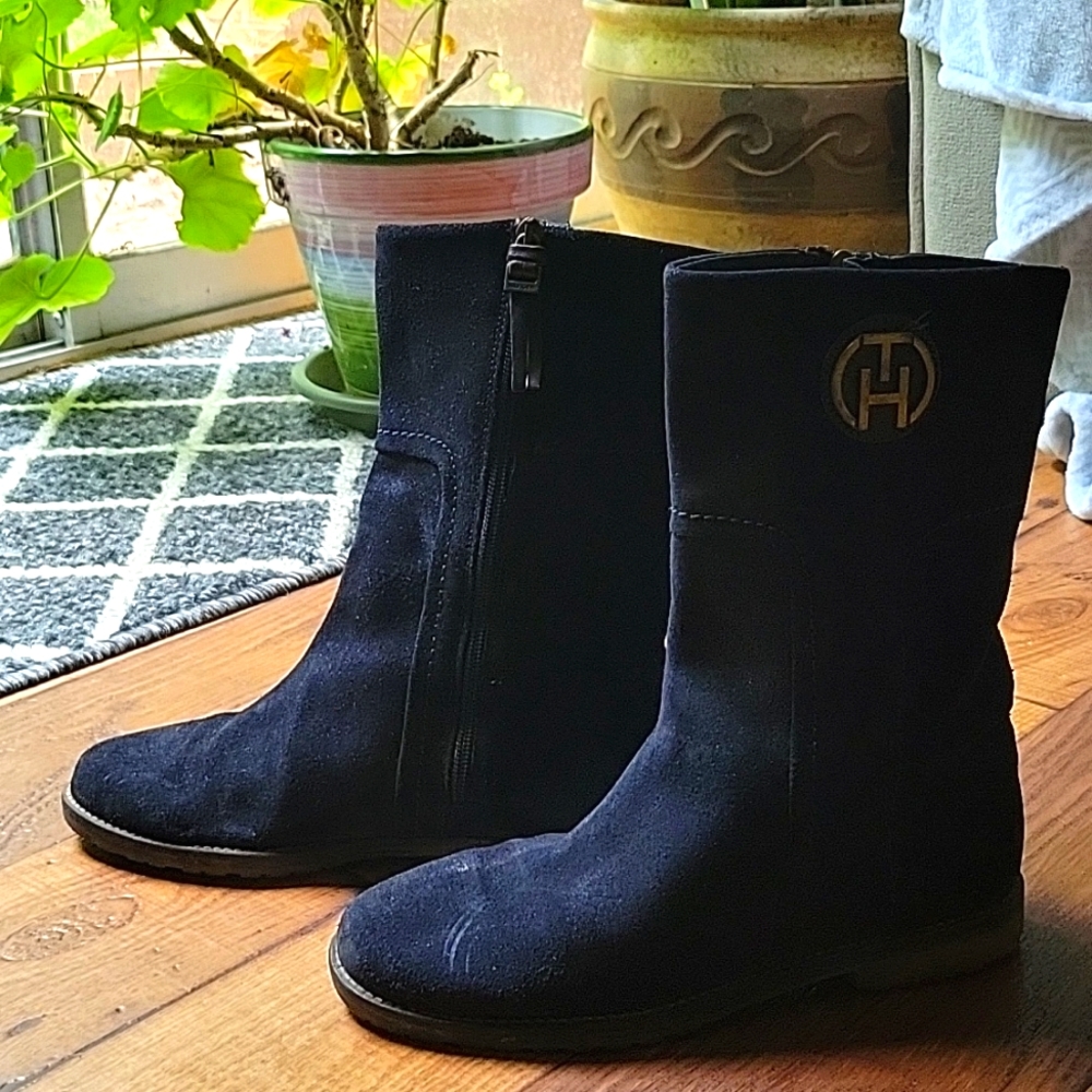 Tommy Hilfiger Boots 6.5
